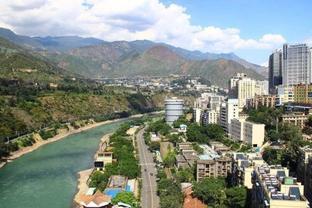 攀枝花 以花為名，英雄之城的美麗傳說